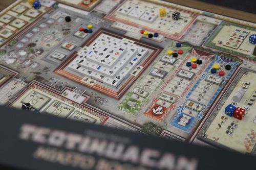 portal-games-ekonomiczne-teotihuacan-zawartosc1a